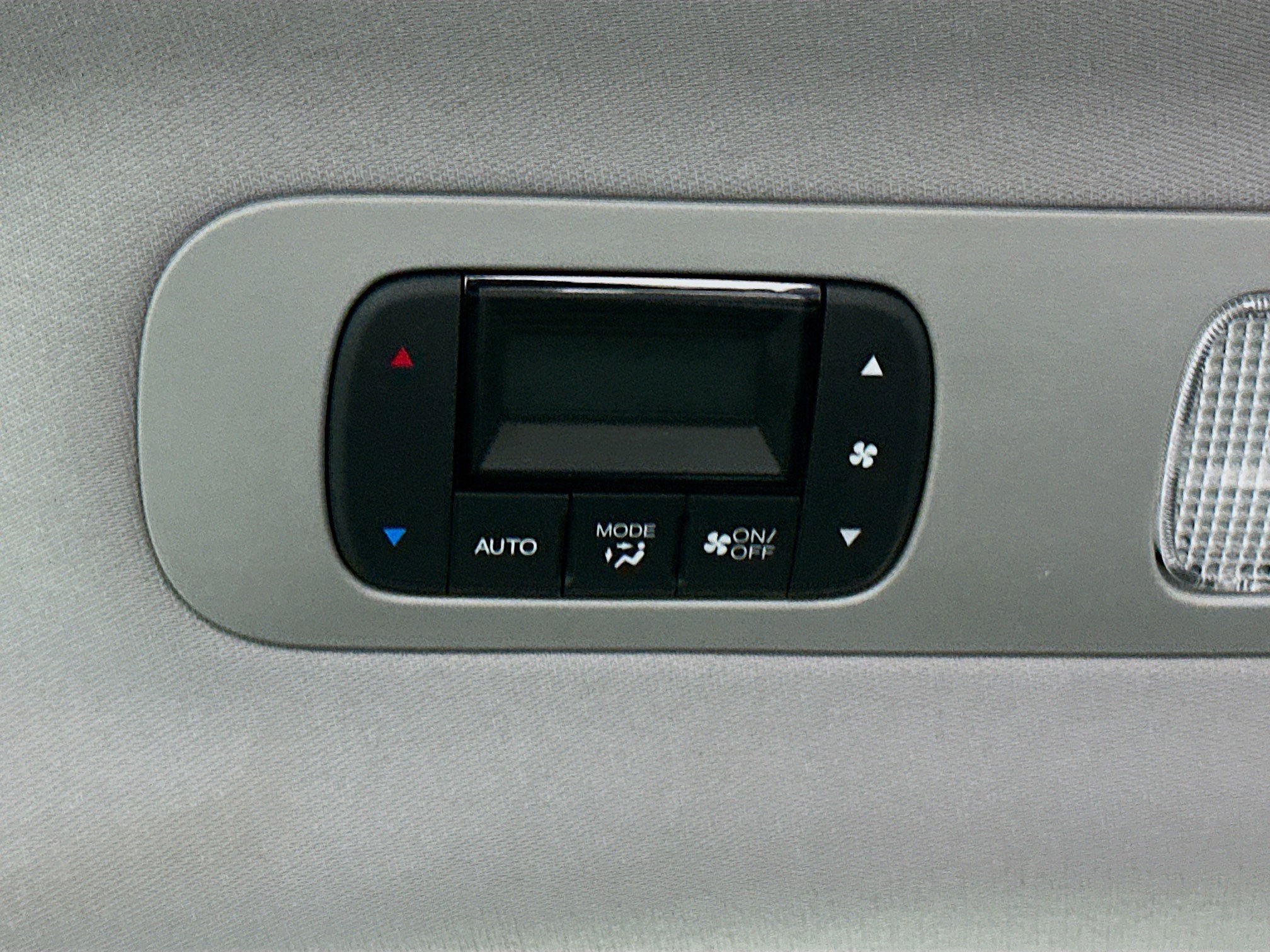 Used 2018 Honda Odyssey Elite image 27