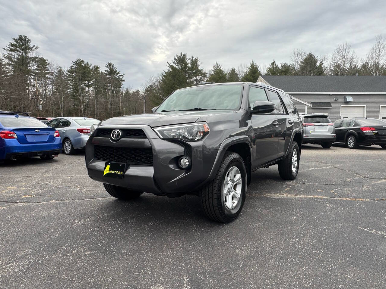 Used 2015 Toyota 4Runner SR5 image 9