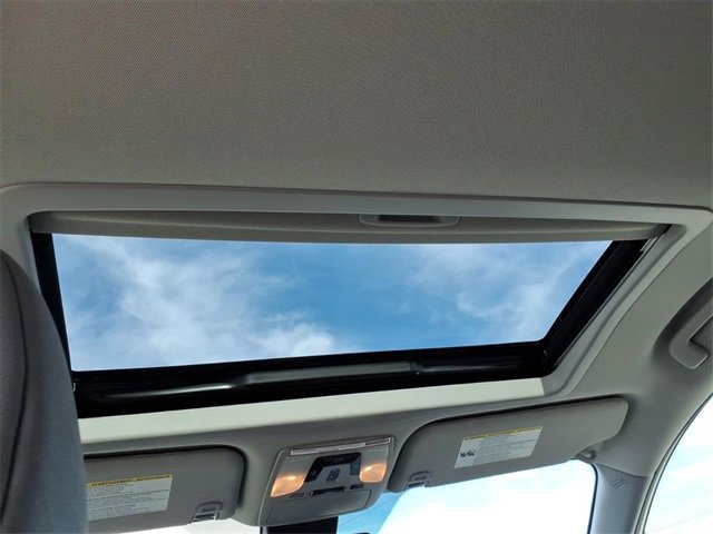 Used 2020 Toyota Sienna XLE image 9