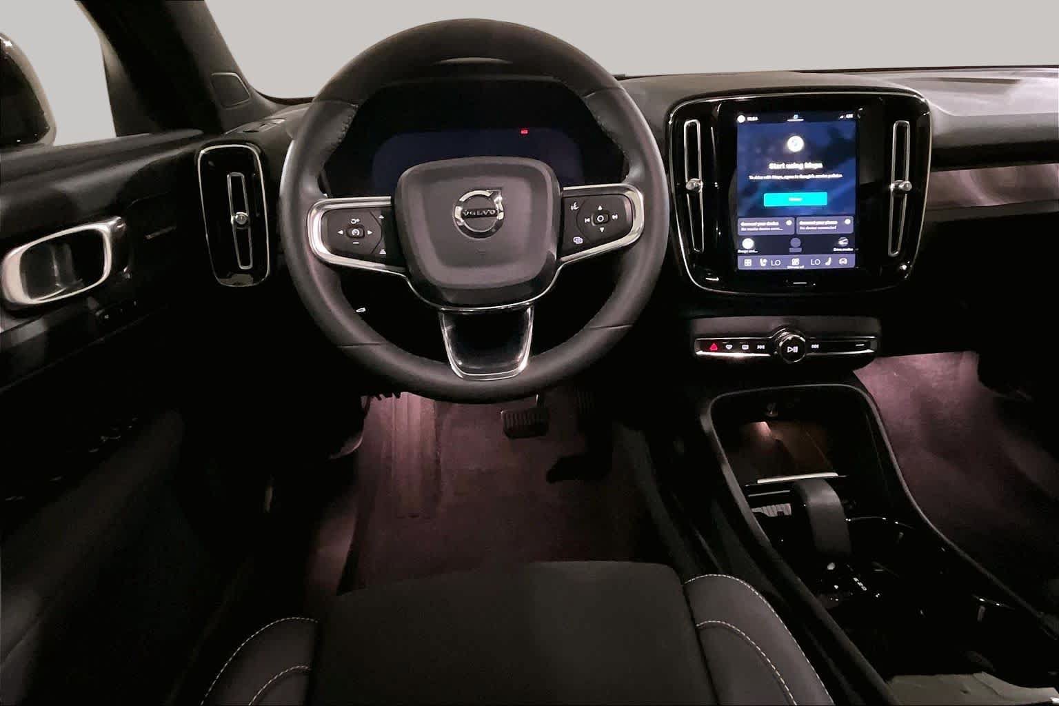 Used 2023 Volvo XC40 Recharge Ultimate w/ Protection Package Premier AWD/4WD image 5