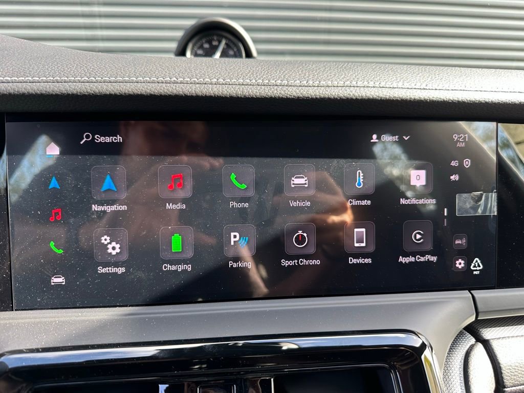 Used 2025 Porsche Panamera 4 image 24