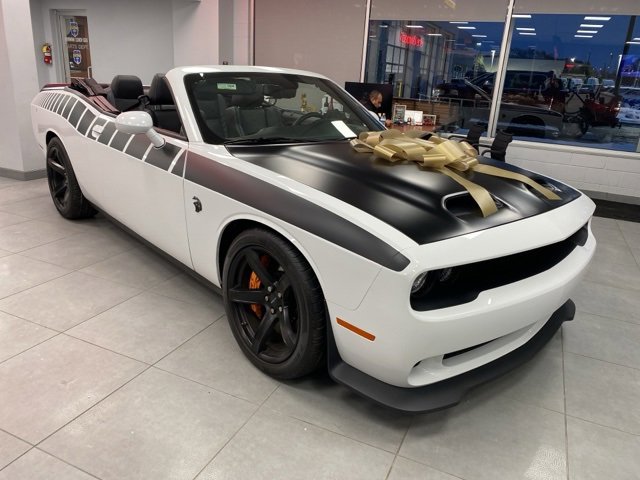 Used 2022 Dodge Challenger SRT Hellcat w/ Plus Package image 1