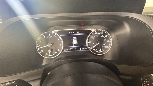 Used 2025 Nissan Pathfinder S AWD/4WD image 15