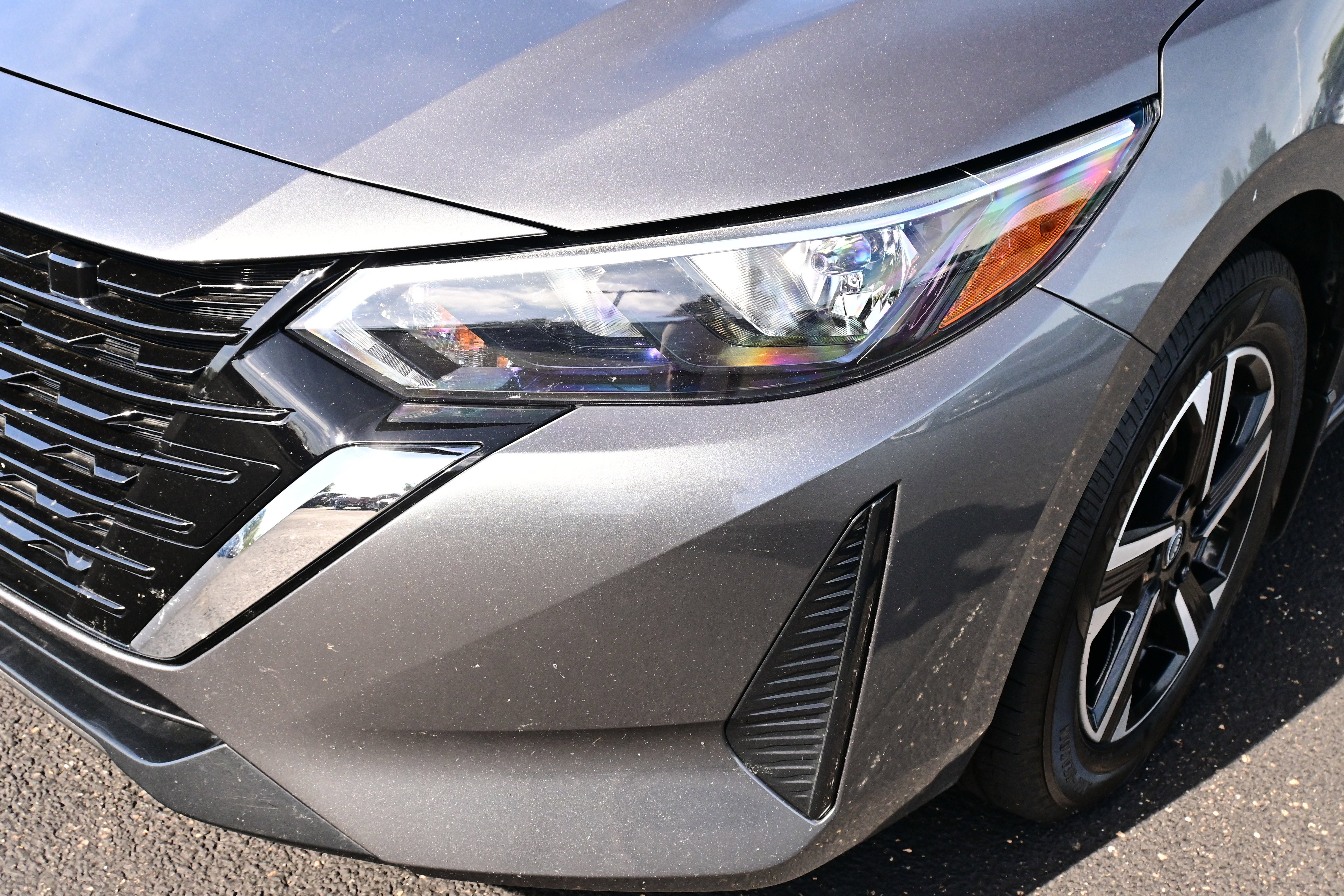 Used 2024 Nissan Sentra SV FWD image 11