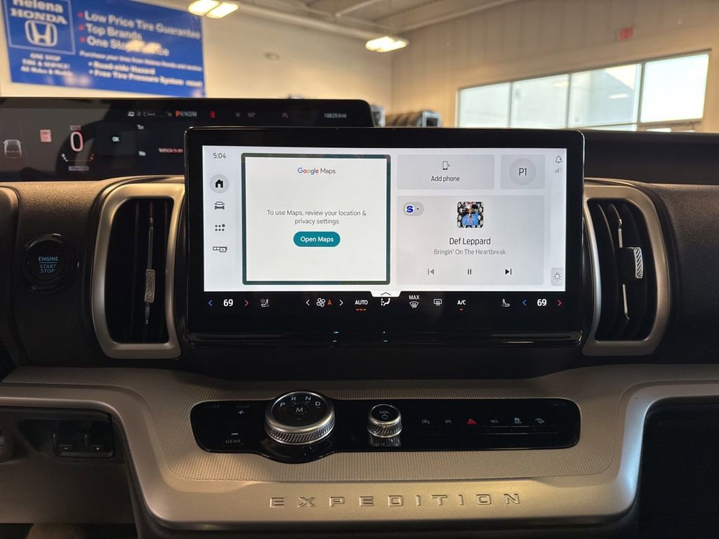 Used 2025 Ford Expedition Max Active AWD/4WD image 13