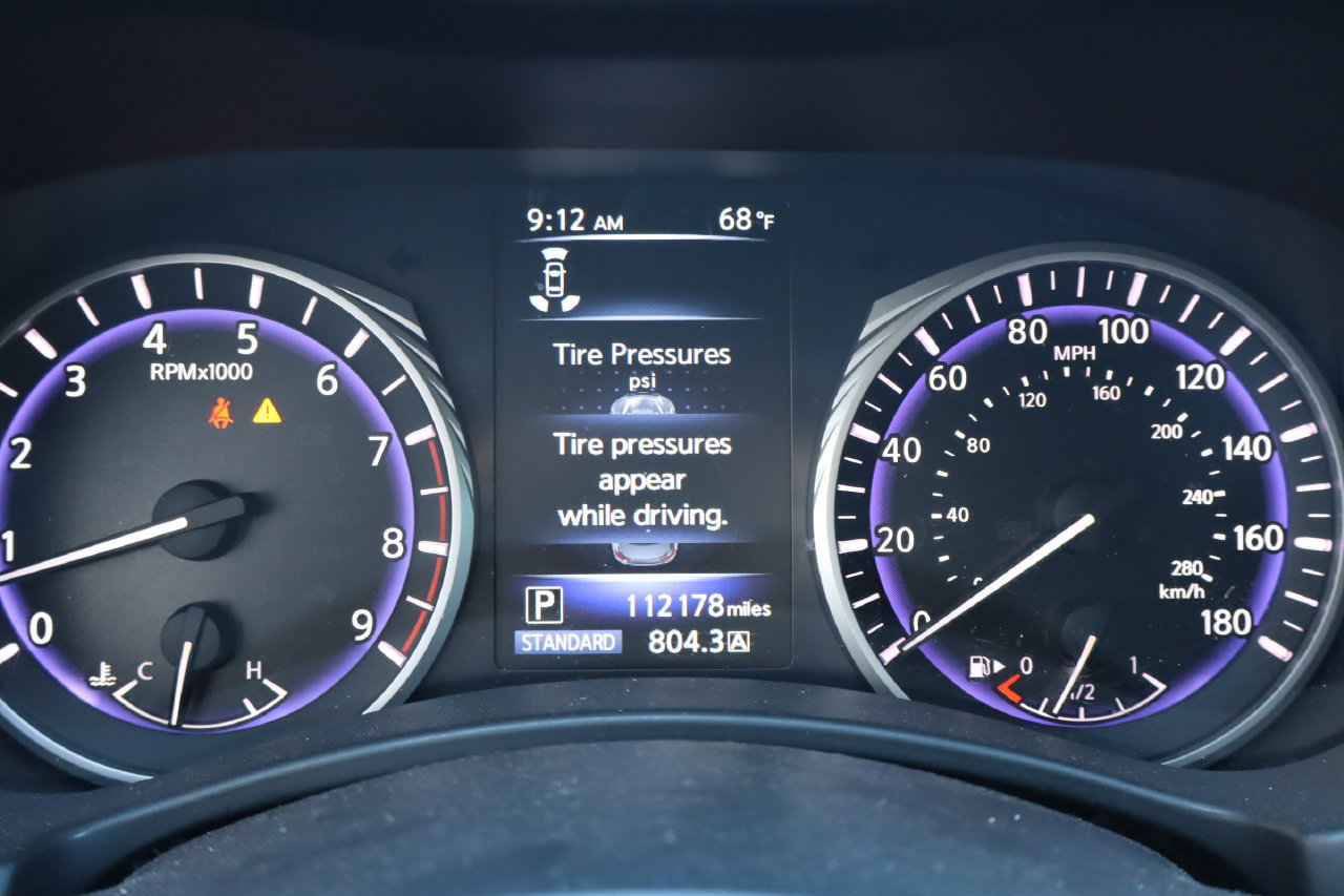 Used 2017 INFINITI Q50 3.0t Premium w/ Driver Assistance Package RWD image 10