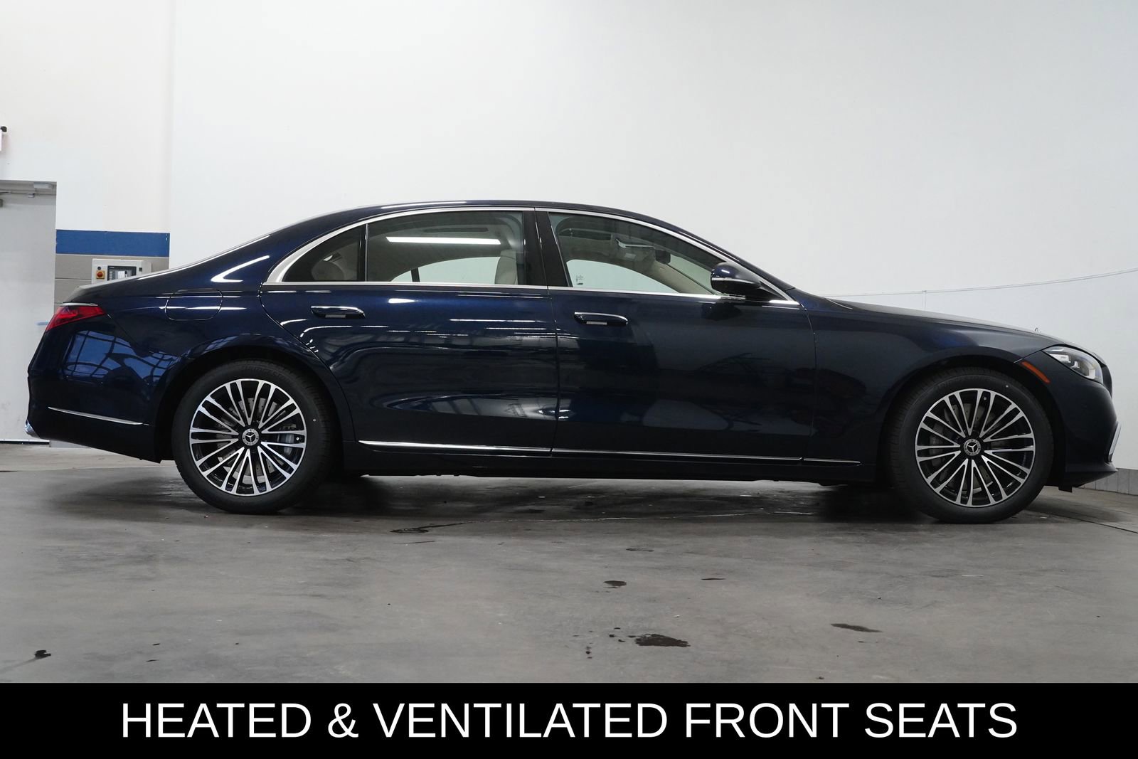 New 2026 Mercedes-Benz S 580 4MATIC Sedan image 8