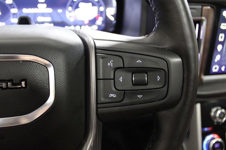 Used 2023 GMC Yukon Denali Ultimate image 41