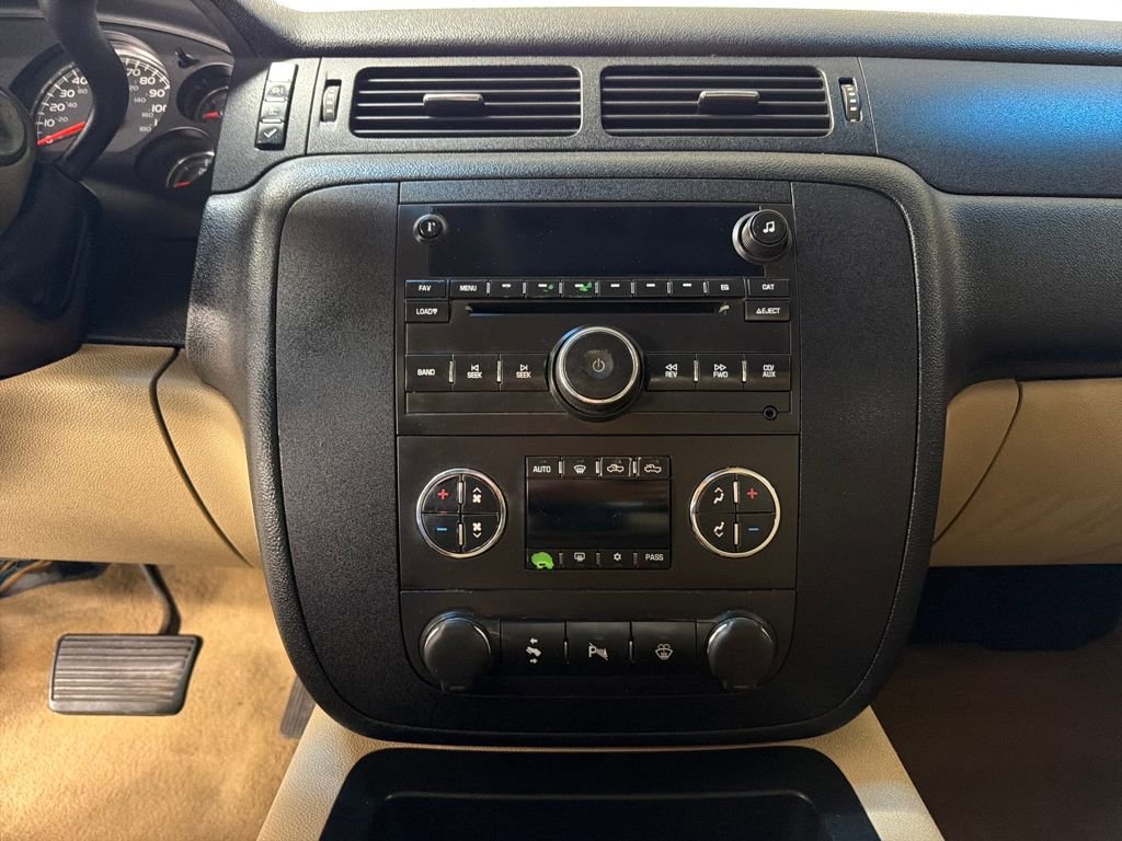 Used 2008 GMC Sierra 2500 SLT w/ Z71 Off-Road Package image 20