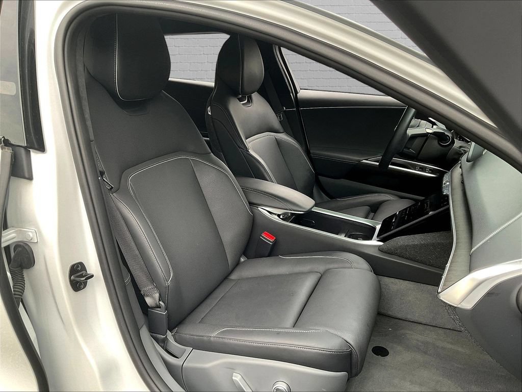 Used 2023 Lucid Air Touring AWD/4WD image 22