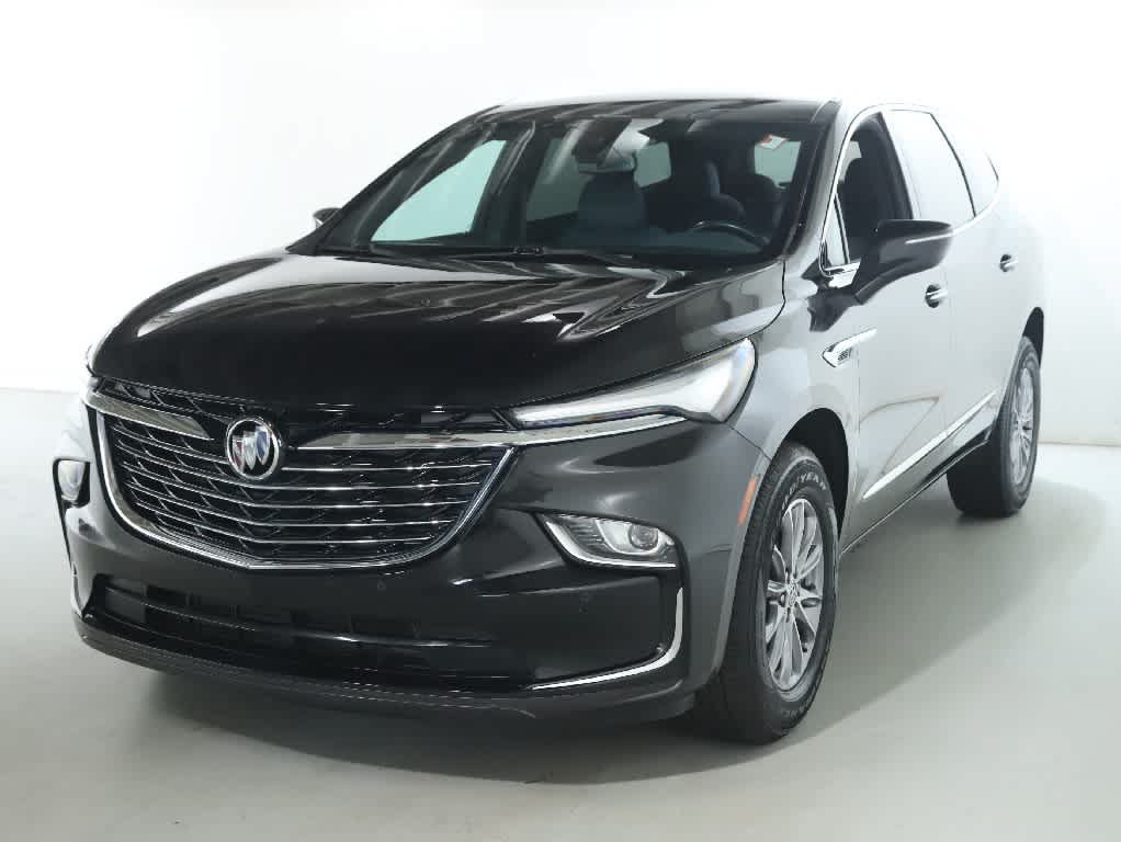 Used 2024 Buick Enclave Essence