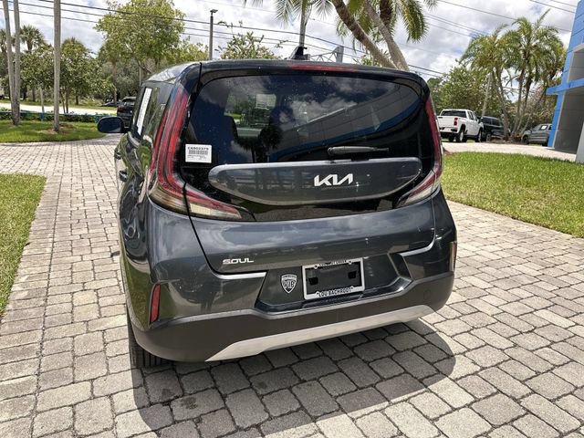 Used 2024 Kia Soul LX w/ Option Group 015 FWD image 36