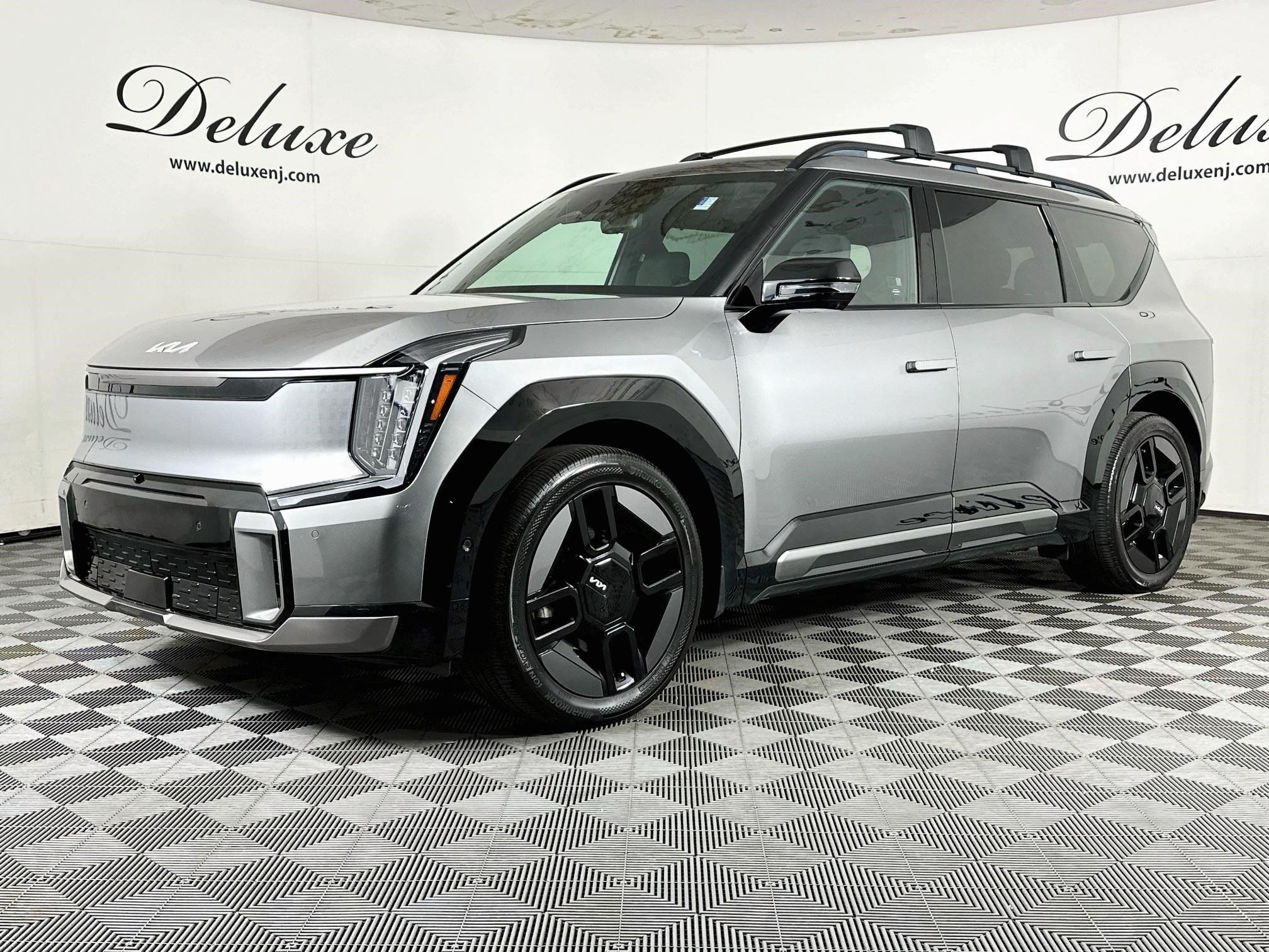 Used 2024 Kia EV9 GT-Line AWD/4WD image 3