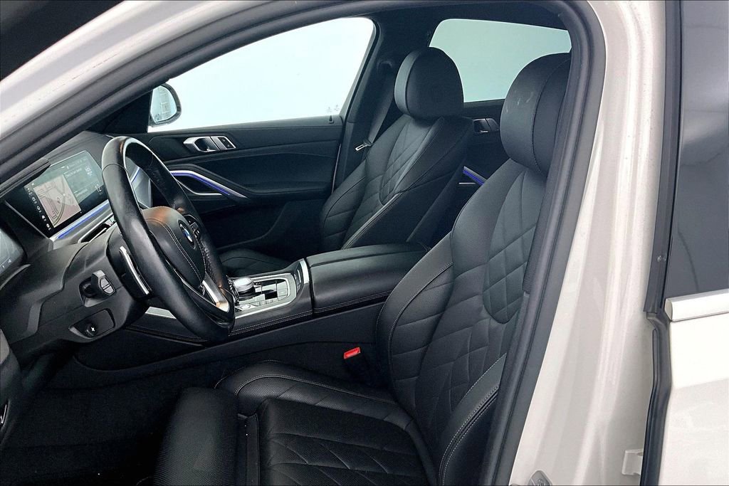 Used 2023 BMW X6 xDrive40i w/ Premium Package image 30