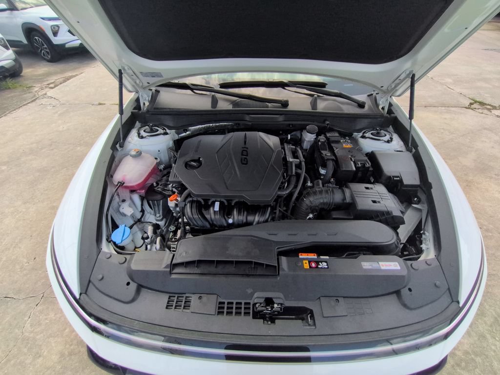 Used 2025 Hyundai Sonata SEL FWD image 34