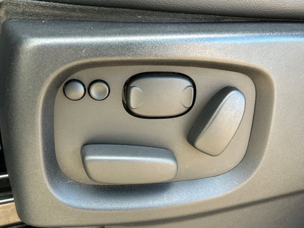 Used 2011 Land Rover Range Rover Sport Supercharged image 22