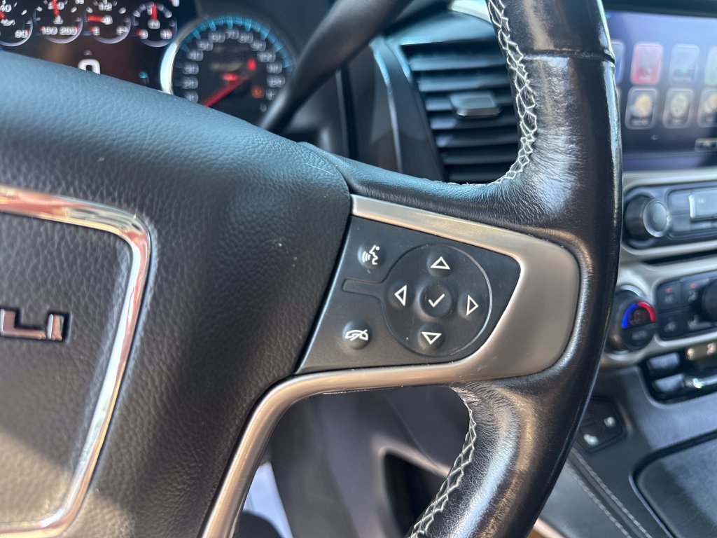 Used 2020 GMC Yukon Denali w/ Denali Ultimate Package AWD/4WD image 50