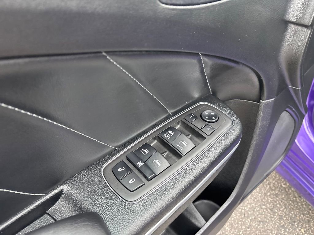 Used 2023 Dodge Charger Scat Pack RWD image 25