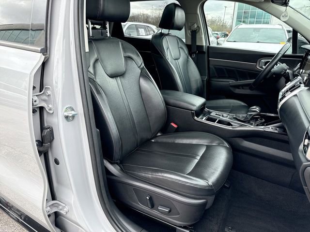 Used 2022 Kia Sorento SX image 26