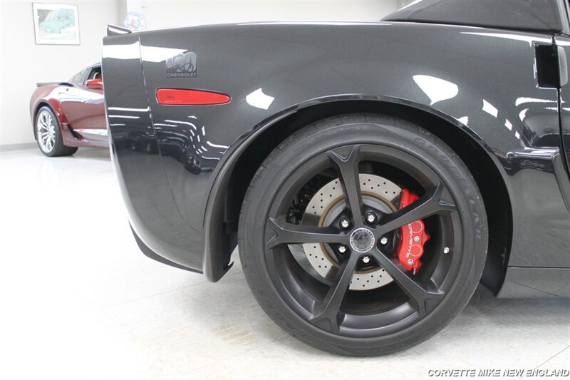 Used 2012 Chevrolet Corvette Grand Sport w/ 3LT Preferred Equipment Group RWD image 21