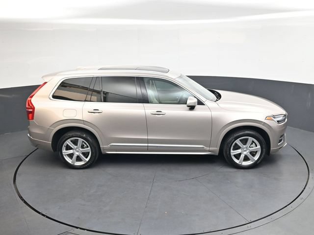 Used 2024 Volvo XC90 B5 Core AWD/4WD image 23