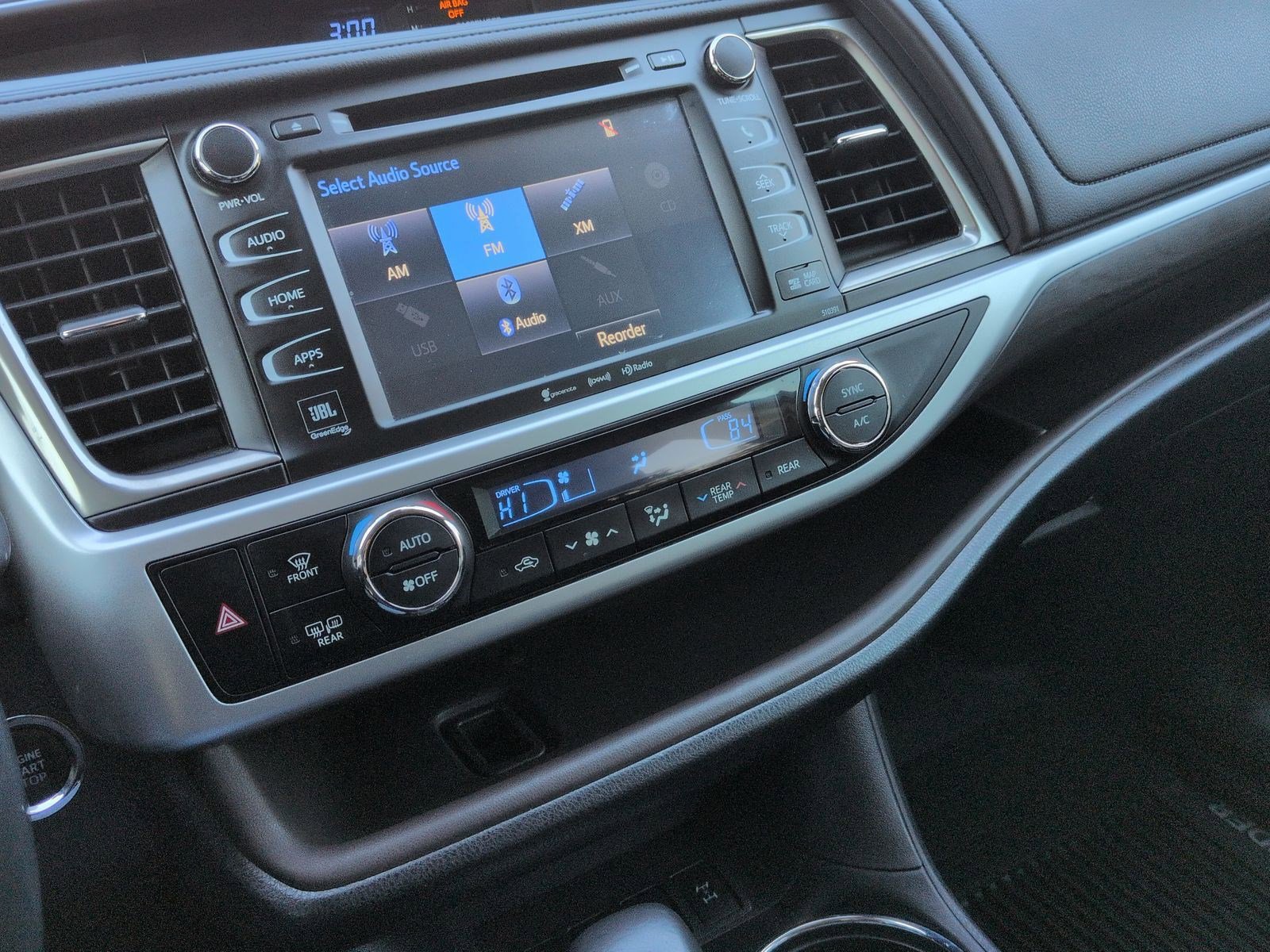 Used 2019 Toyota Highlander Limited image 31