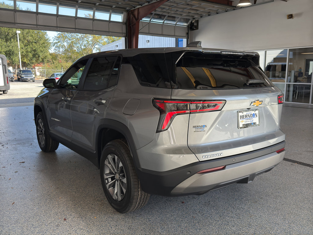 New 2026 Chevrolet Equinox LT image 5
