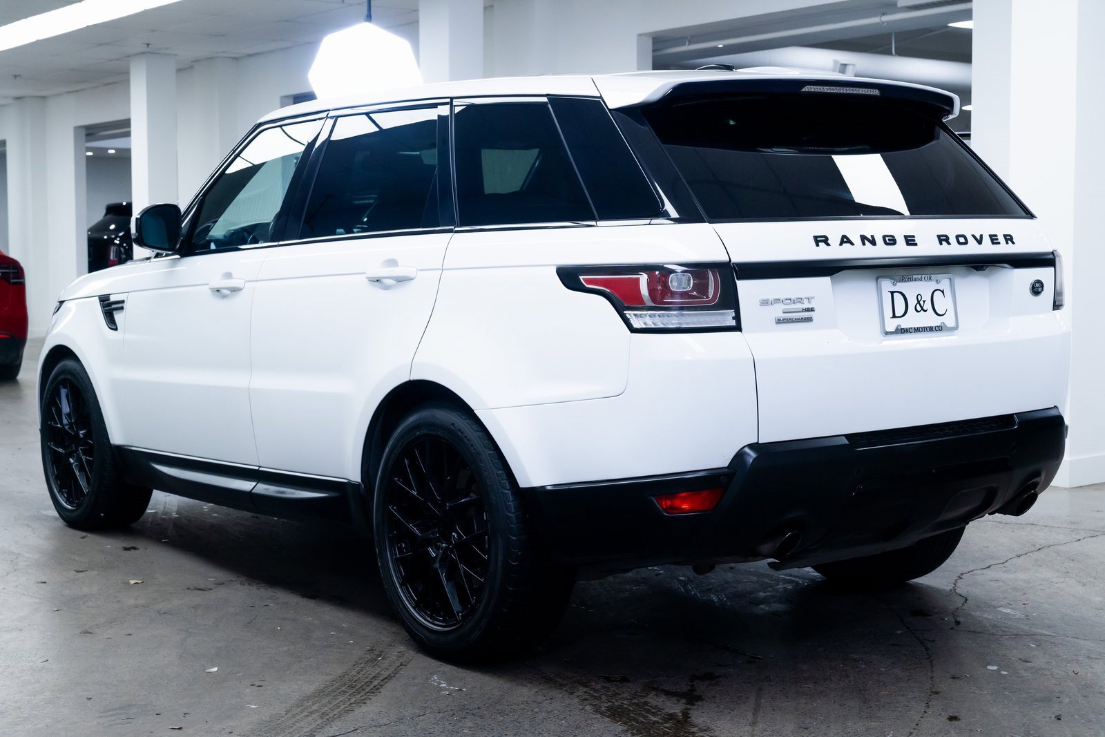 Used 2014 Land Rover Range Rover Sport HSE image 4