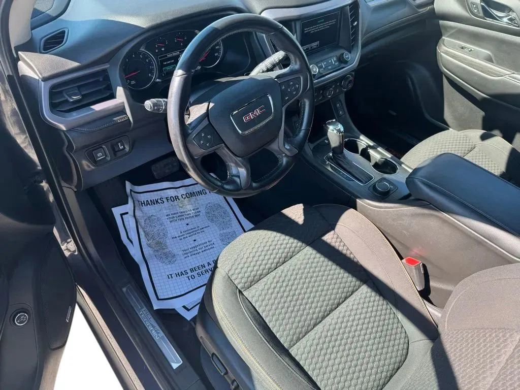 Used 2019 GMC Acadia SLE w/ Driver Alert Package I image 10