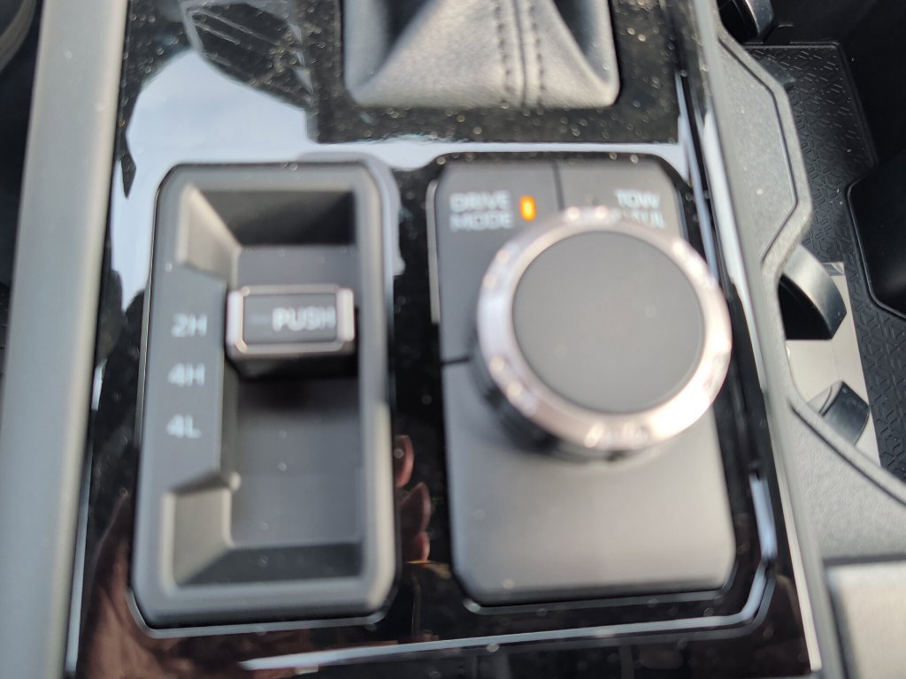 Used 2026 Toyota Sequoia Capstone AWD/4WD image 26