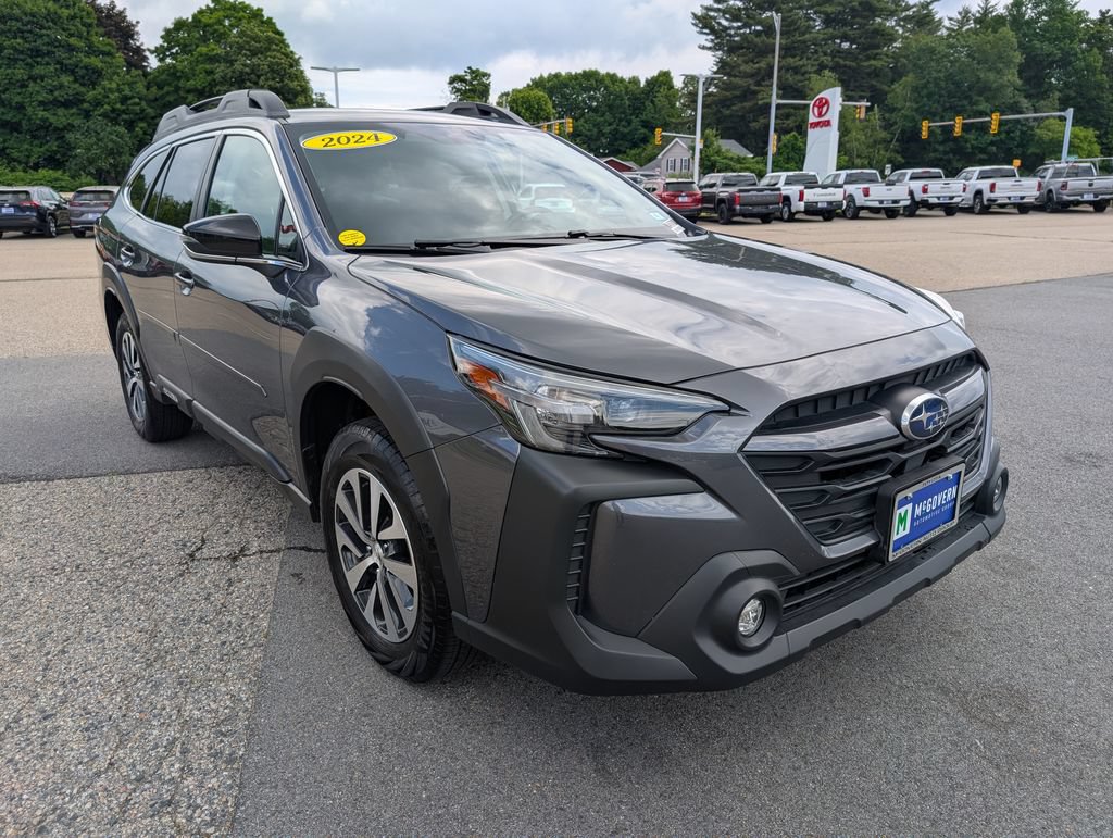 Used 2024 Subaru Outback Premium AWD/4WD image 8