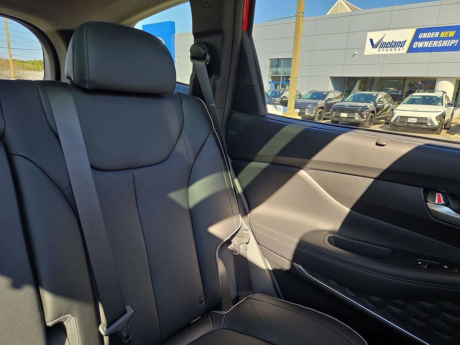 Certified 2023 Hyundai Santa Fe Limited w/ Cargo Package image 14