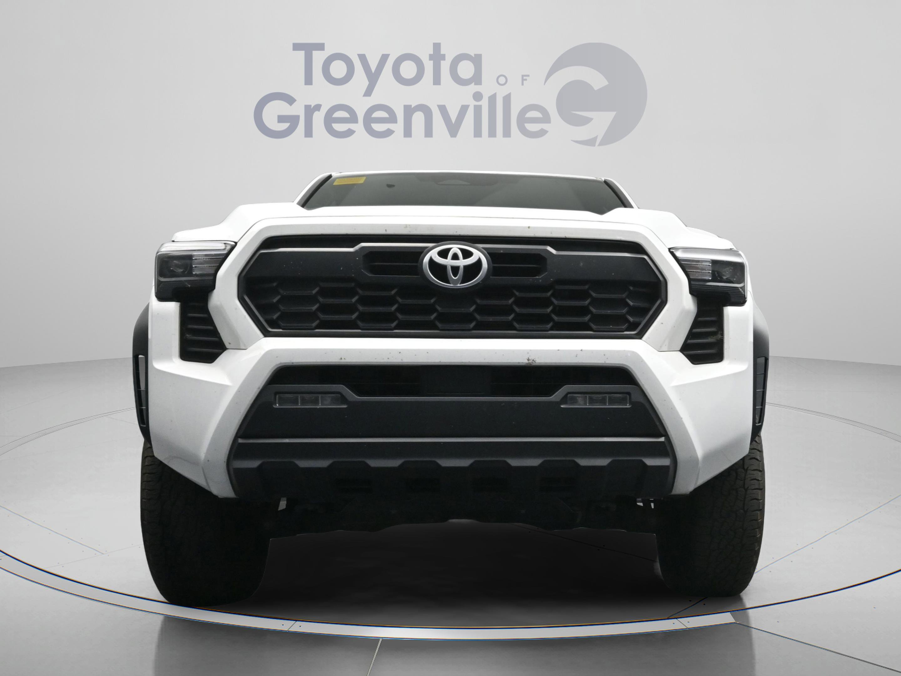 Certified 2024 Toyota Tacoma TRD Off-Road AWD/4WD image 23