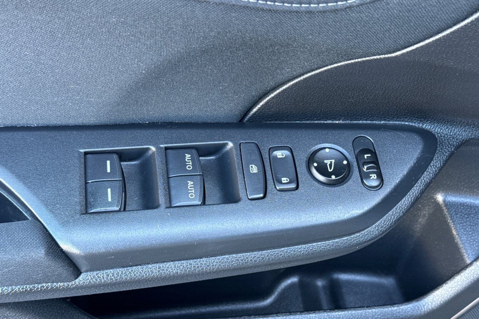Used 2018 Honda Civic EX image 11