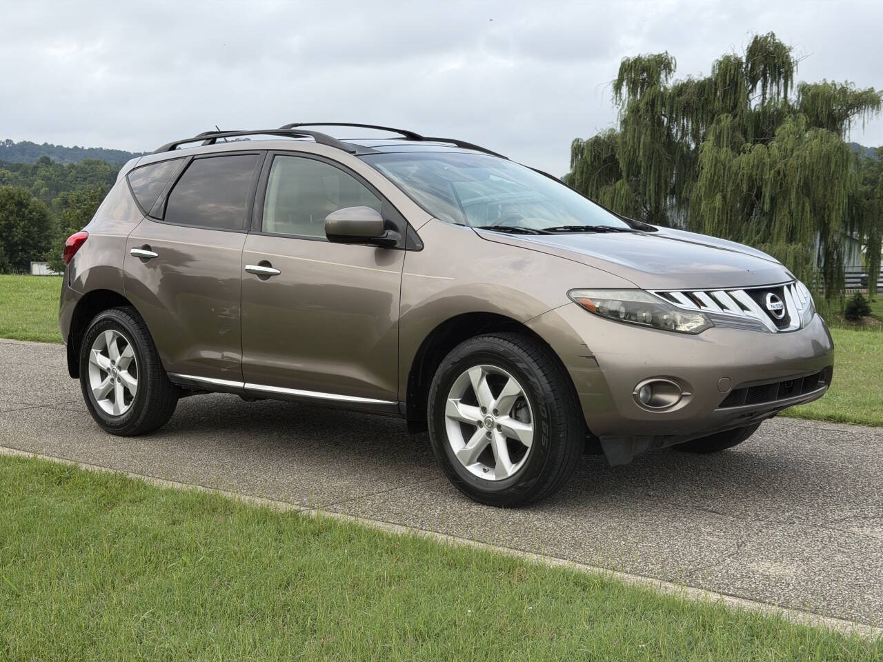 Used 2009 Nissan Murano SL w/ Technology Pkg FWD image 12