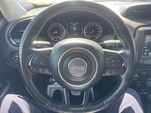 Used 2020 Jeep Renegade Altitude FWD image 13