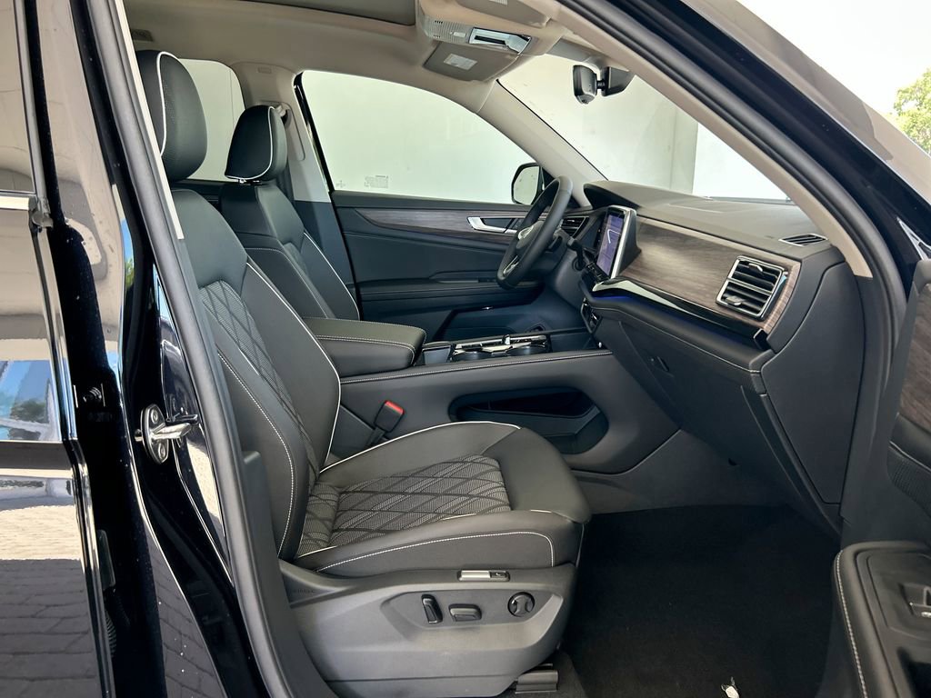 New 2026 Volkswagen Atlas SEL Premium R-Line AWD/4WD image 38