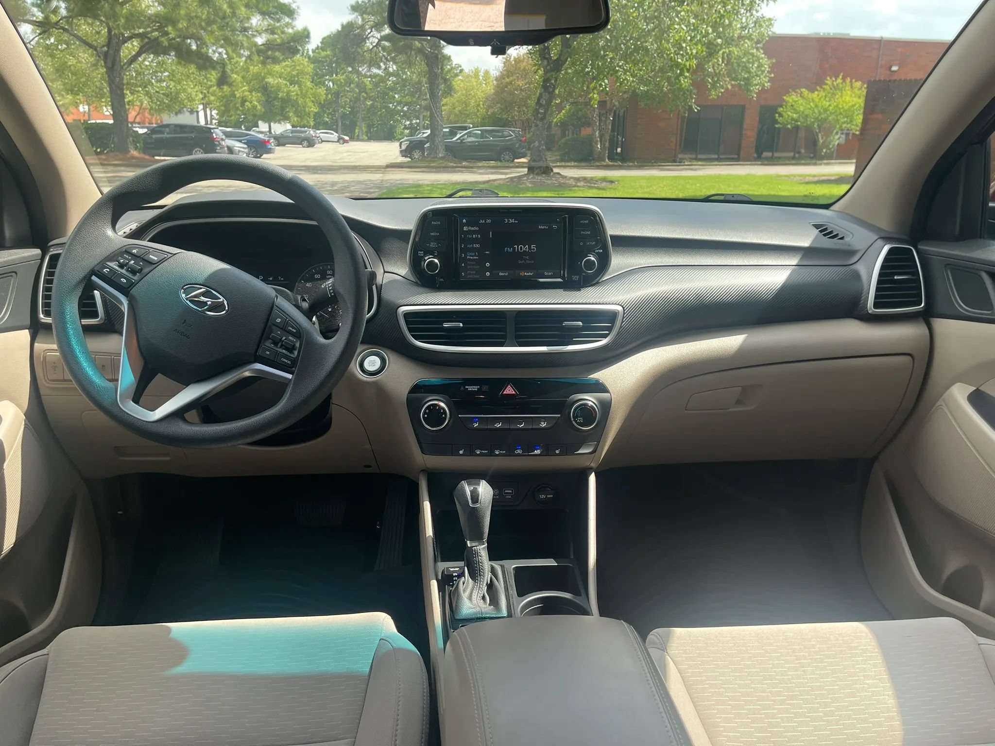 Used 2020 Hyundai Tucson Value FWD image 16
