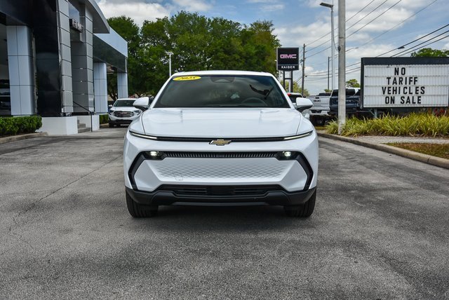 Used 2025 Chevrolet Equinox EV LT image 4