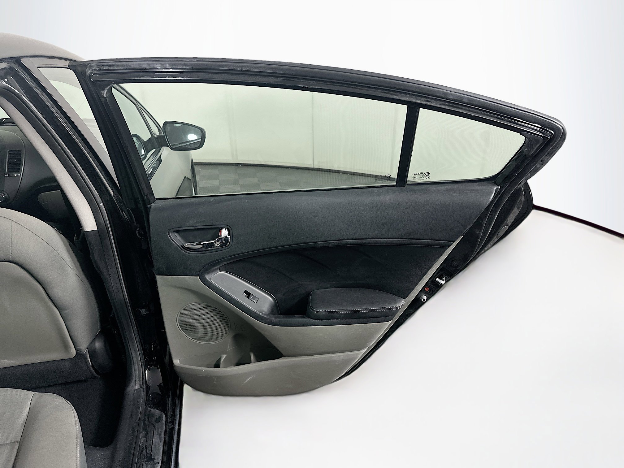 Used 2015 Kia Forte LX image 25