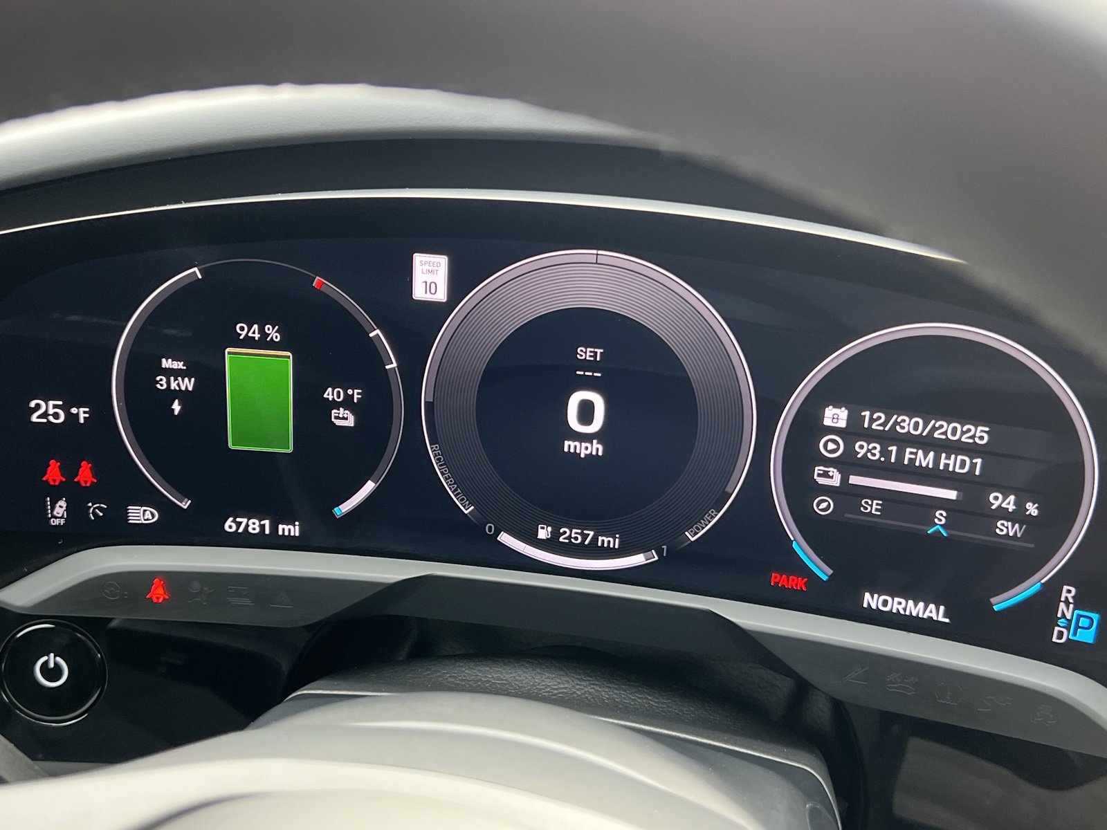 Certified 2025 Porsche Taycan image 21