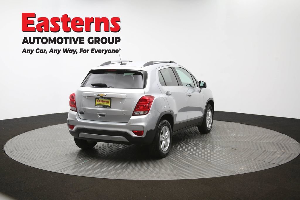 Used 2018 Chevrolet Trax LT w/ LT Convenience Package AWD/4WD image 38