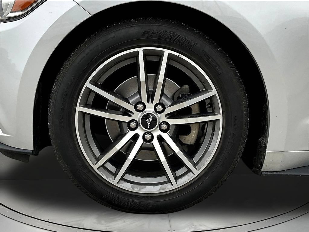 Used 2017 Ford Mustang Premium RWD image 34