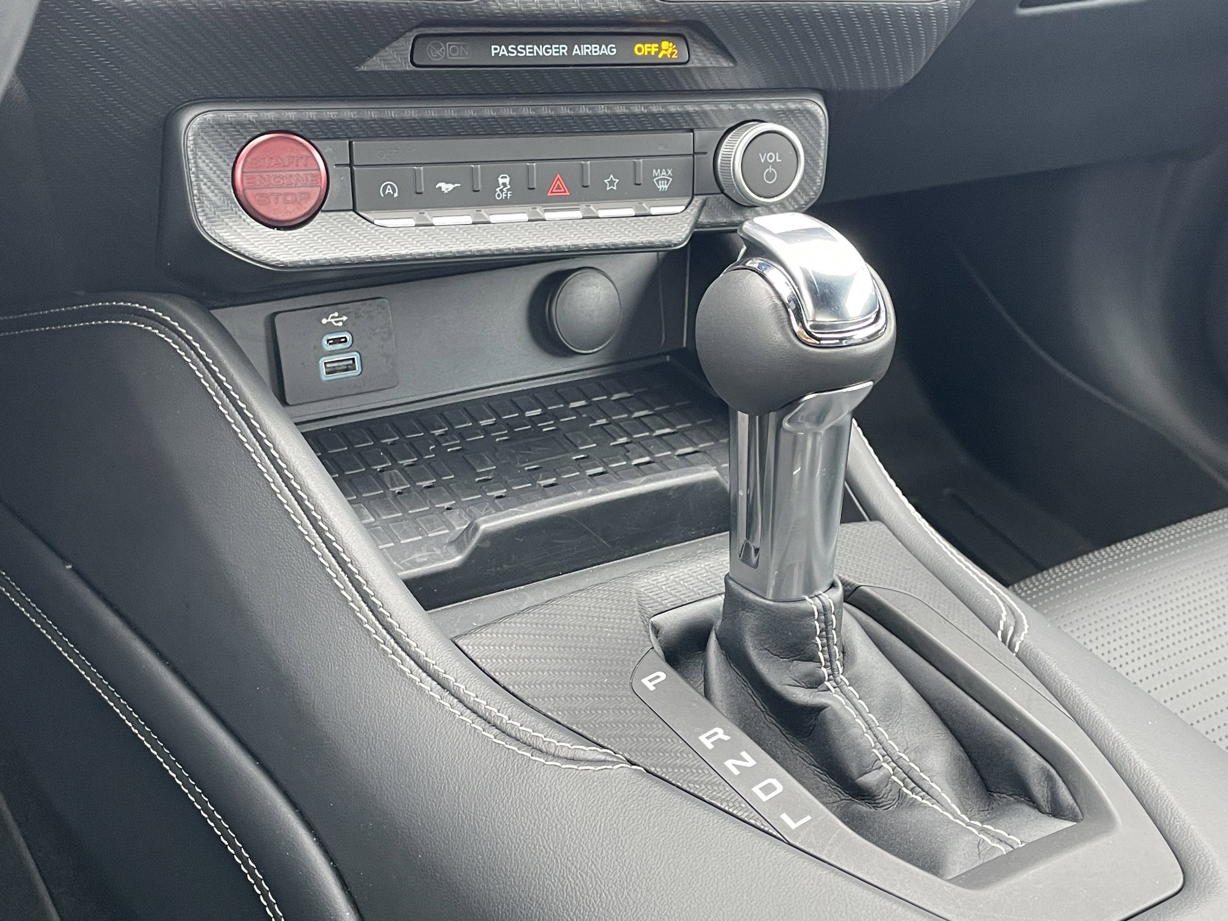 Used 2024 Ford Mustang Premium image 28