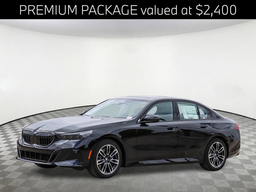 New 2026 BMW 540i xDrive w/ M Sport Package AWD/4WD image 3