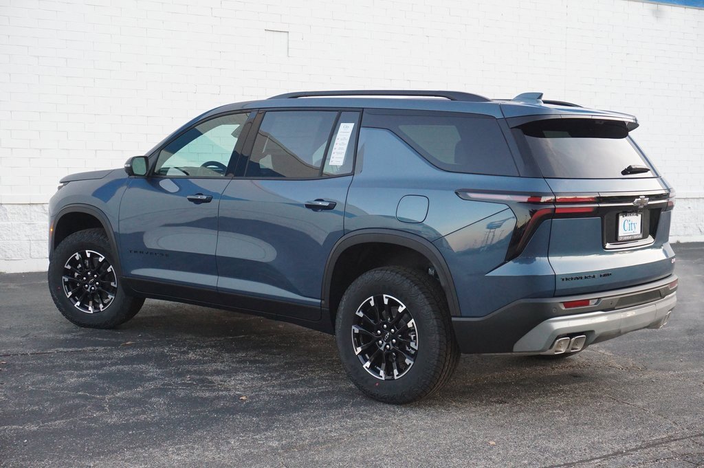 New 2026 Chevrolet Traverse Z71 image 8
