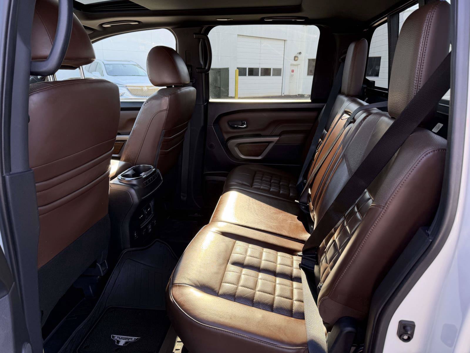Used 2021 Nissan Titan Platinum Reserve w/ Moonroof Package AWD/4WD image 9