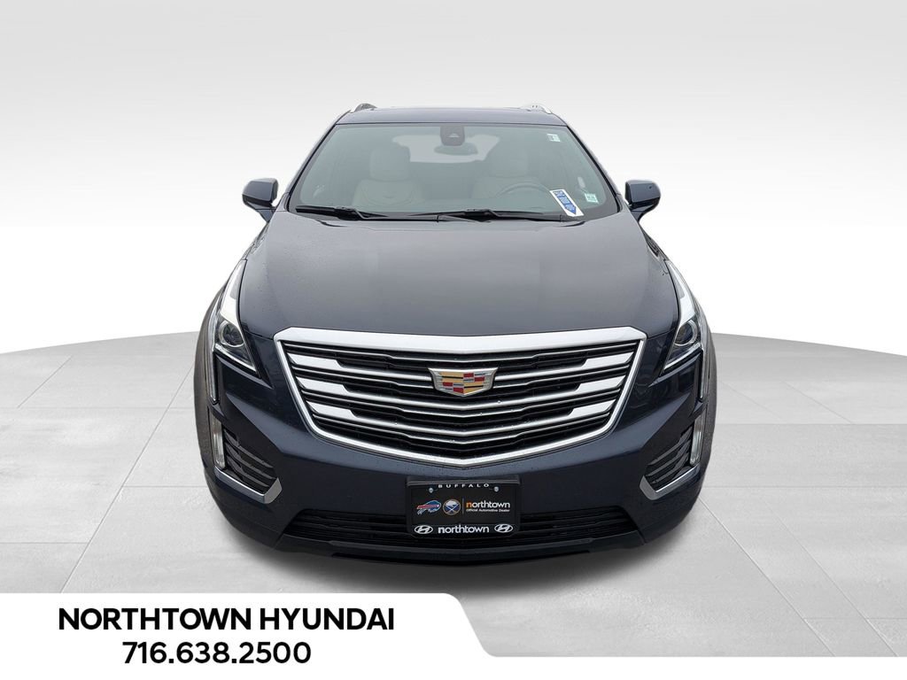 Used 2018 Cadillac XT5 Luxury w/ Driver Awareness Package AWD/4WD image 5