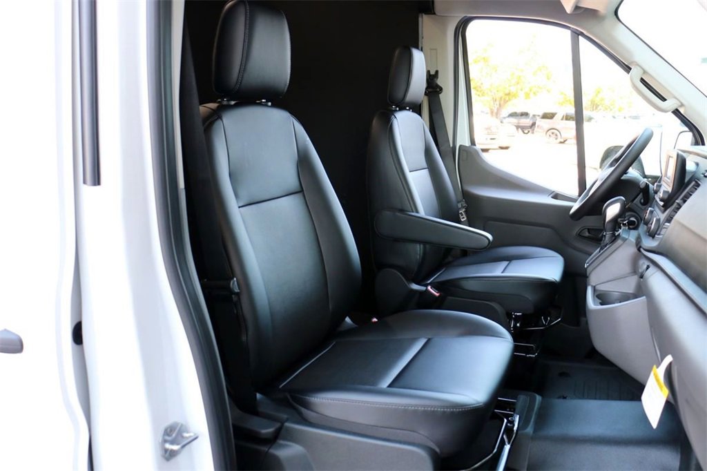New 2025 Ford Transit 250 148 Medium Roof w/ Load Area Protection Package image 17