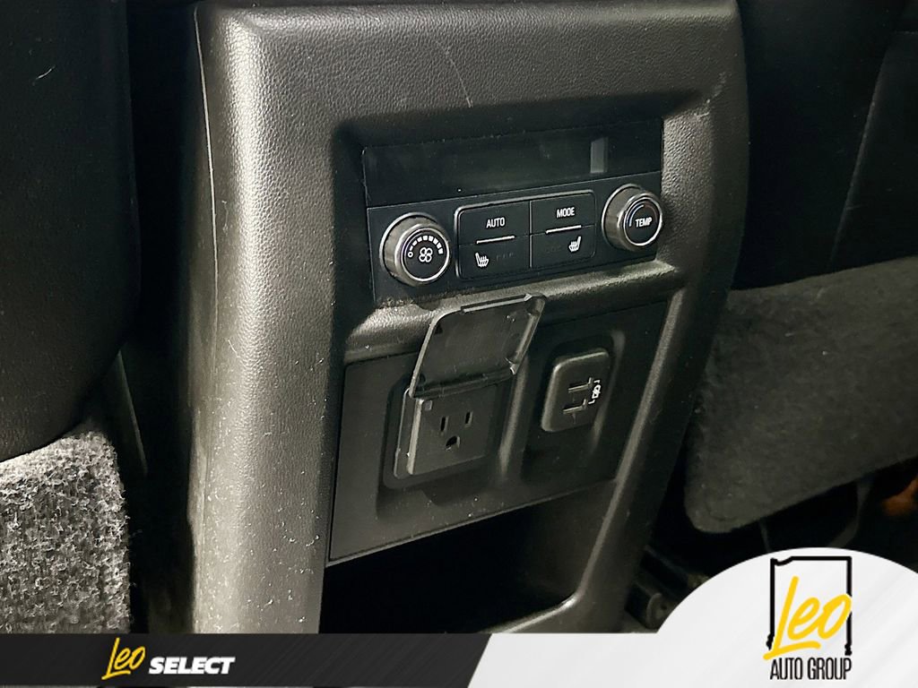 Used 2018 Chevrolet Traverse Premier w/ Redline Edition image 27